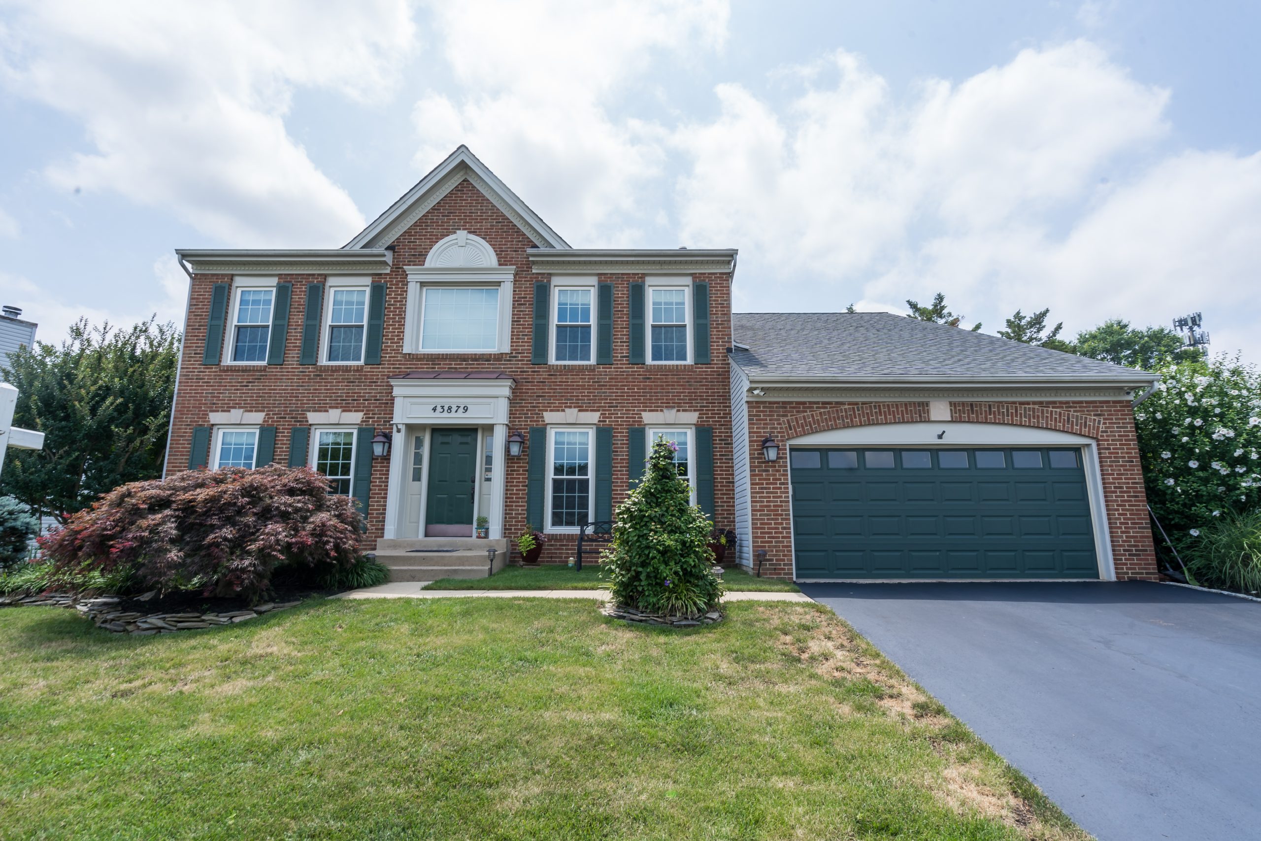 Ashburn Village single family home